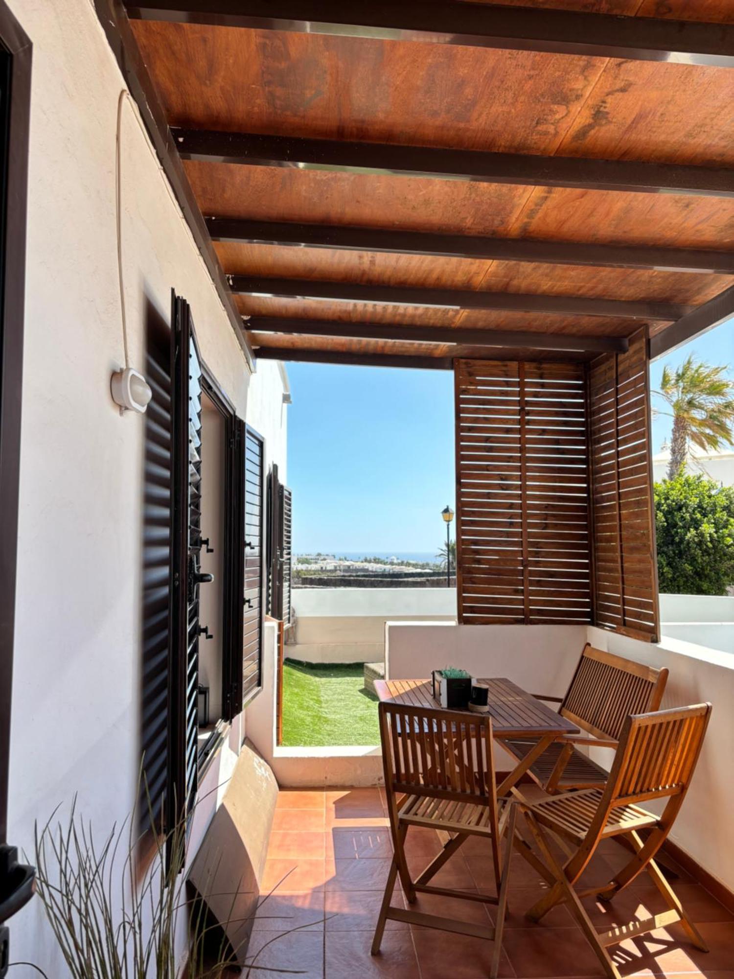 Casa Amplia Y Moderna De 3 Habitaciones En Complejo Con Piscina Costa Teguise Bagian luar foto