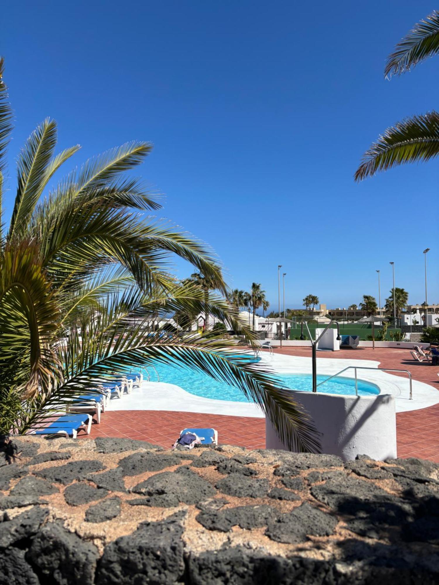 Casa Amplia Y Moderna De 3 Habitaciones En Complejo Con Piscina Costa Teguise Bagian luar foto
