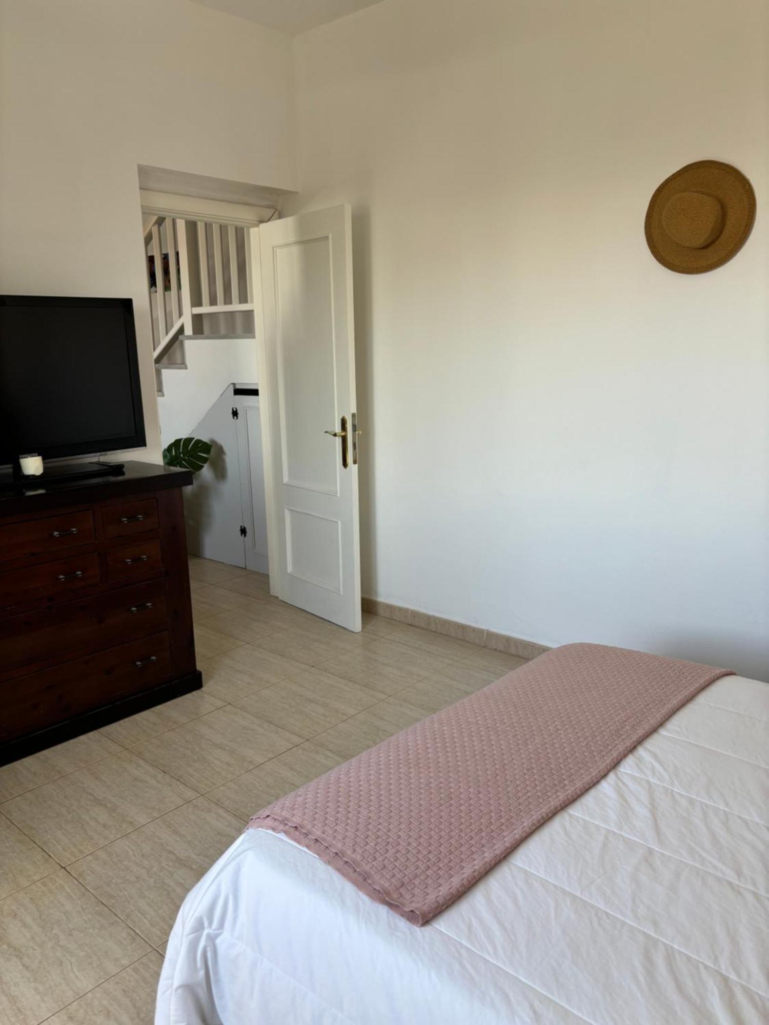 Casa Amplia Y Moderna De 3 Habitaciones En Complejo Con Piscina Costa Teguise Bagian luar foto